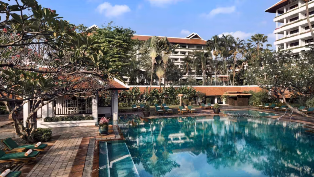 Anantara Resort Poolside Anantara Resort Poolside