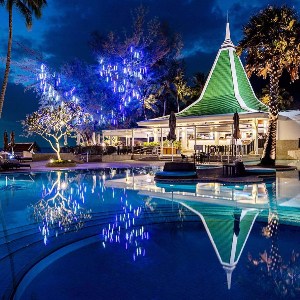 le-meridien-phuket-beach-resort-06